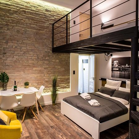 Very Stylish And Fresh Studio Home In The Center Budapest Luaran gambar