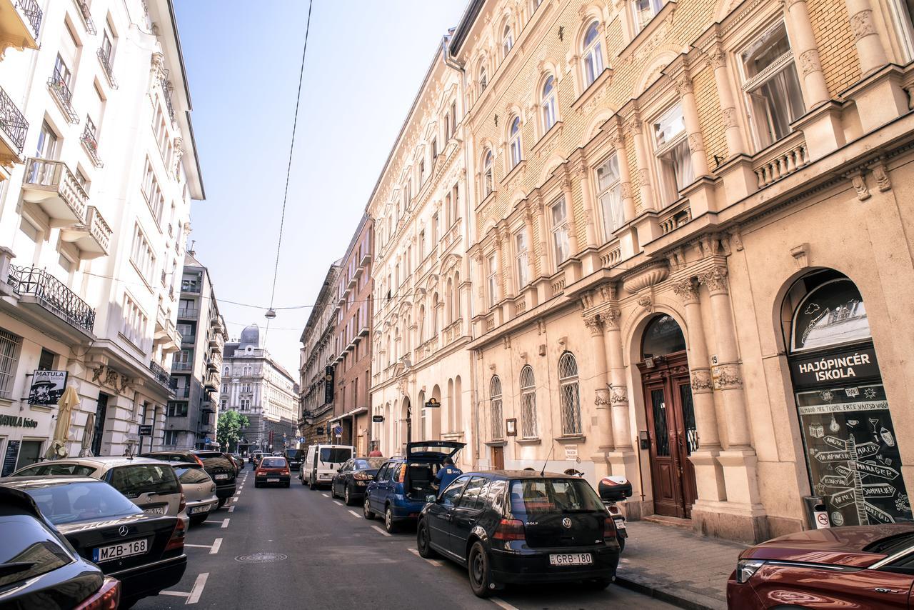 Very Stylish And Fresh Studio Home In The Center Budapest Luaran gambar