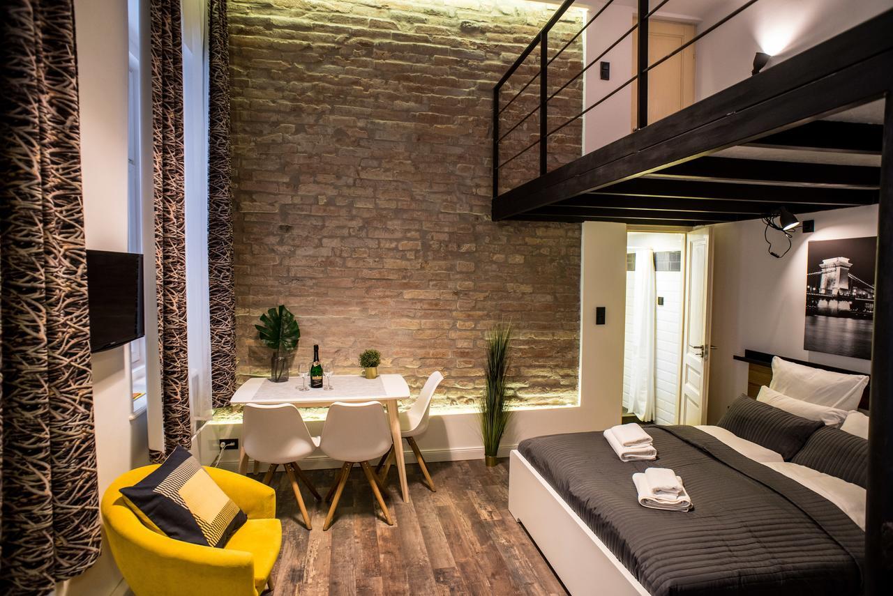 Very Stylish And Fresh Studio Home In The Center Budapest Luaran gambar